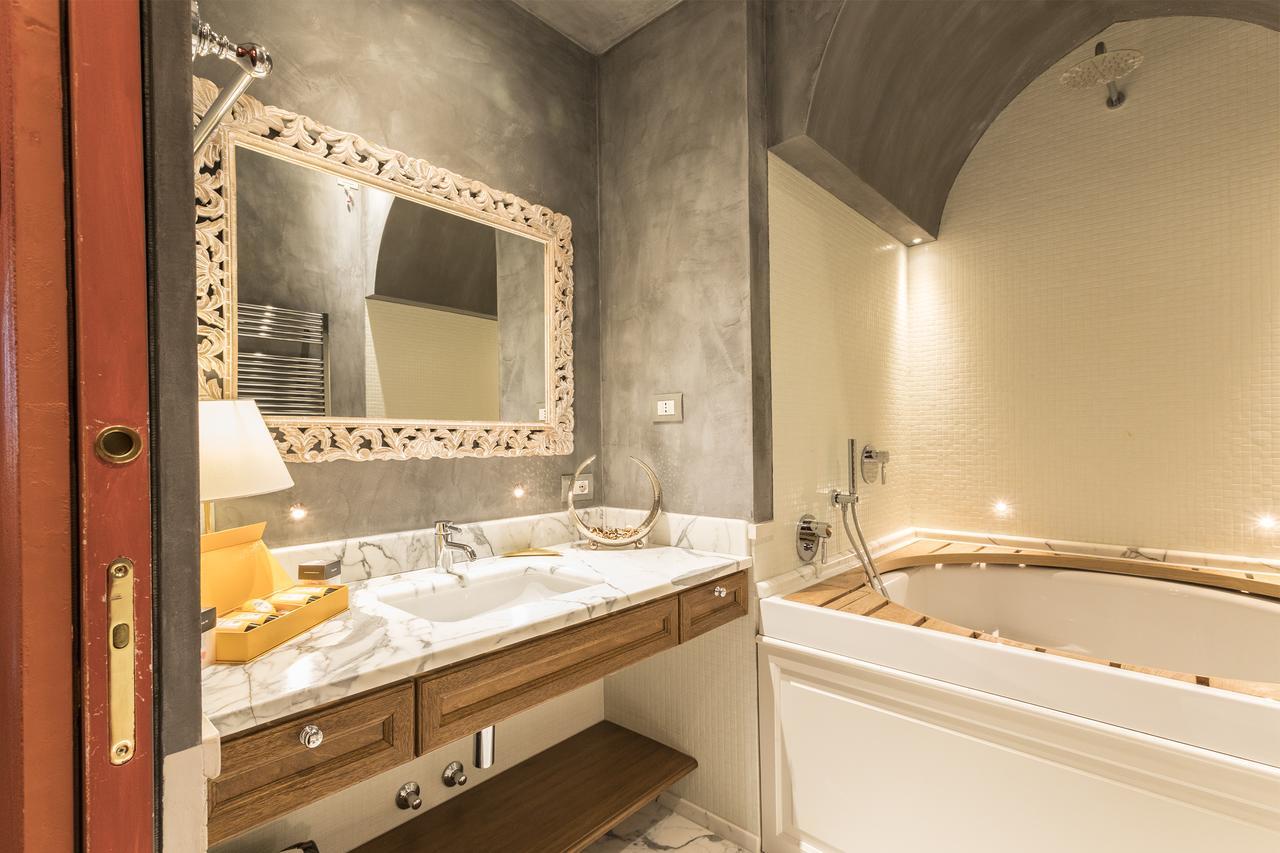 Hemeras Boutique Homes - 4 Luxury Suites In Milan Fashion District Екстериор снимка