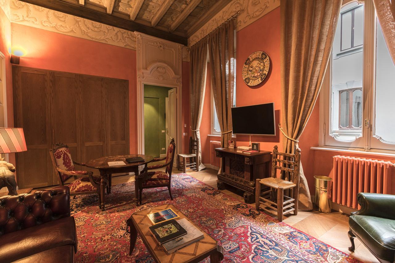 Hemeras Boutique Homes - 4 Luxury Suites In Milan Fashion District Екстериор снимка